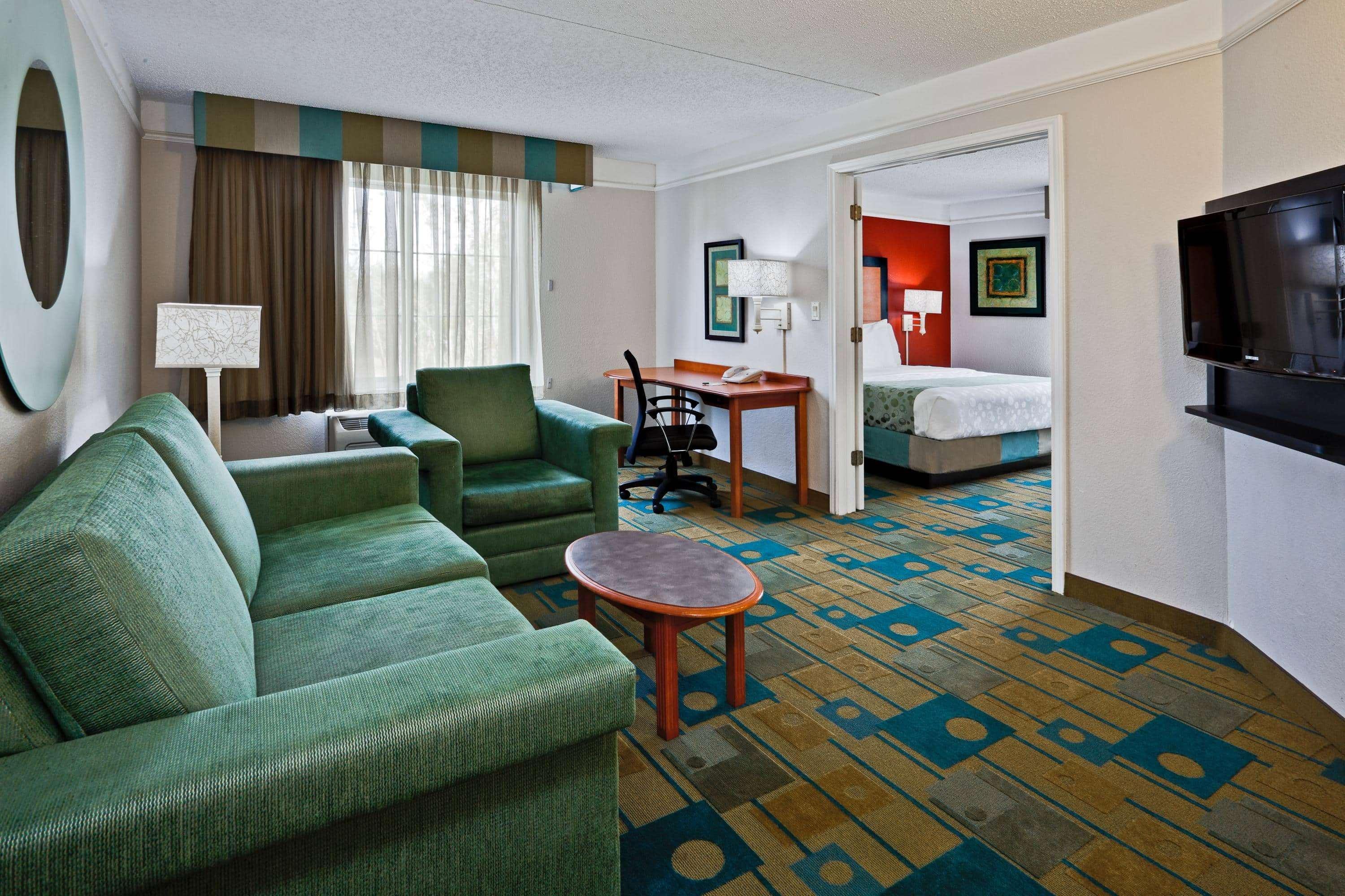 Hotel La Quinta By Wyndham Usf Tampa Esterno foto